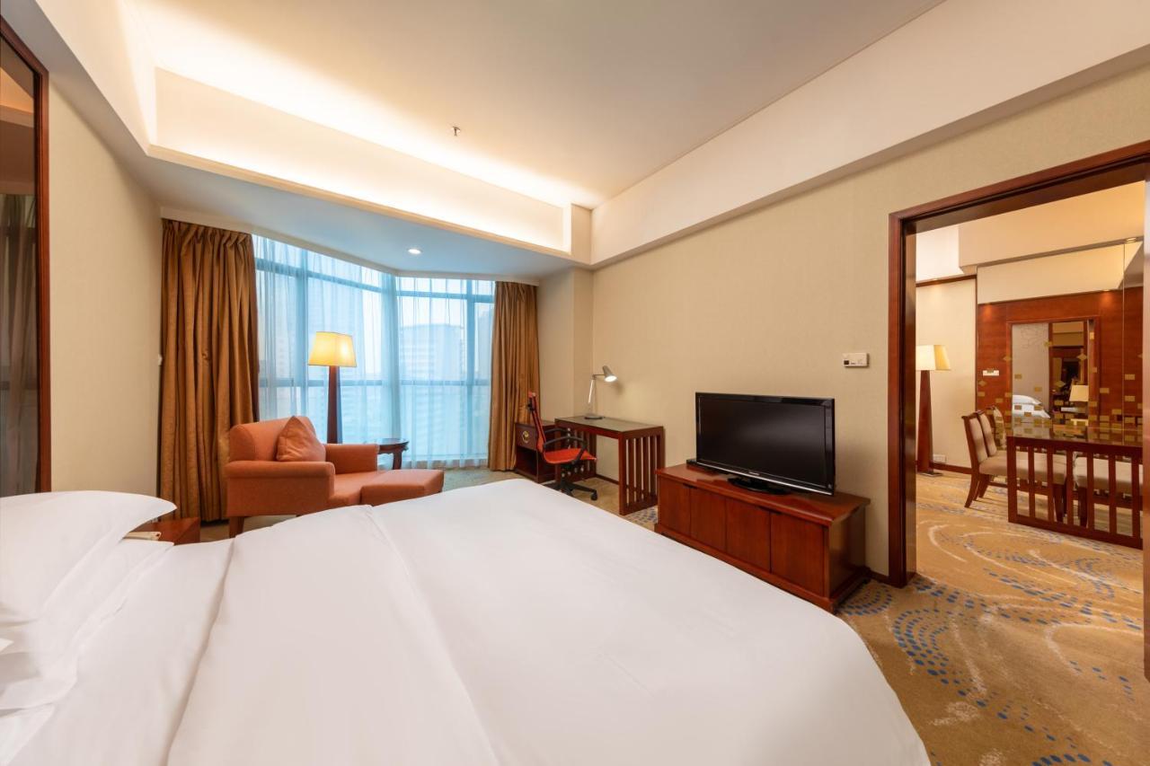 Crowne Plaza Foshan By Ihg - Canton Fair Free Shuttle Bus ภายนอก รูปภาพ