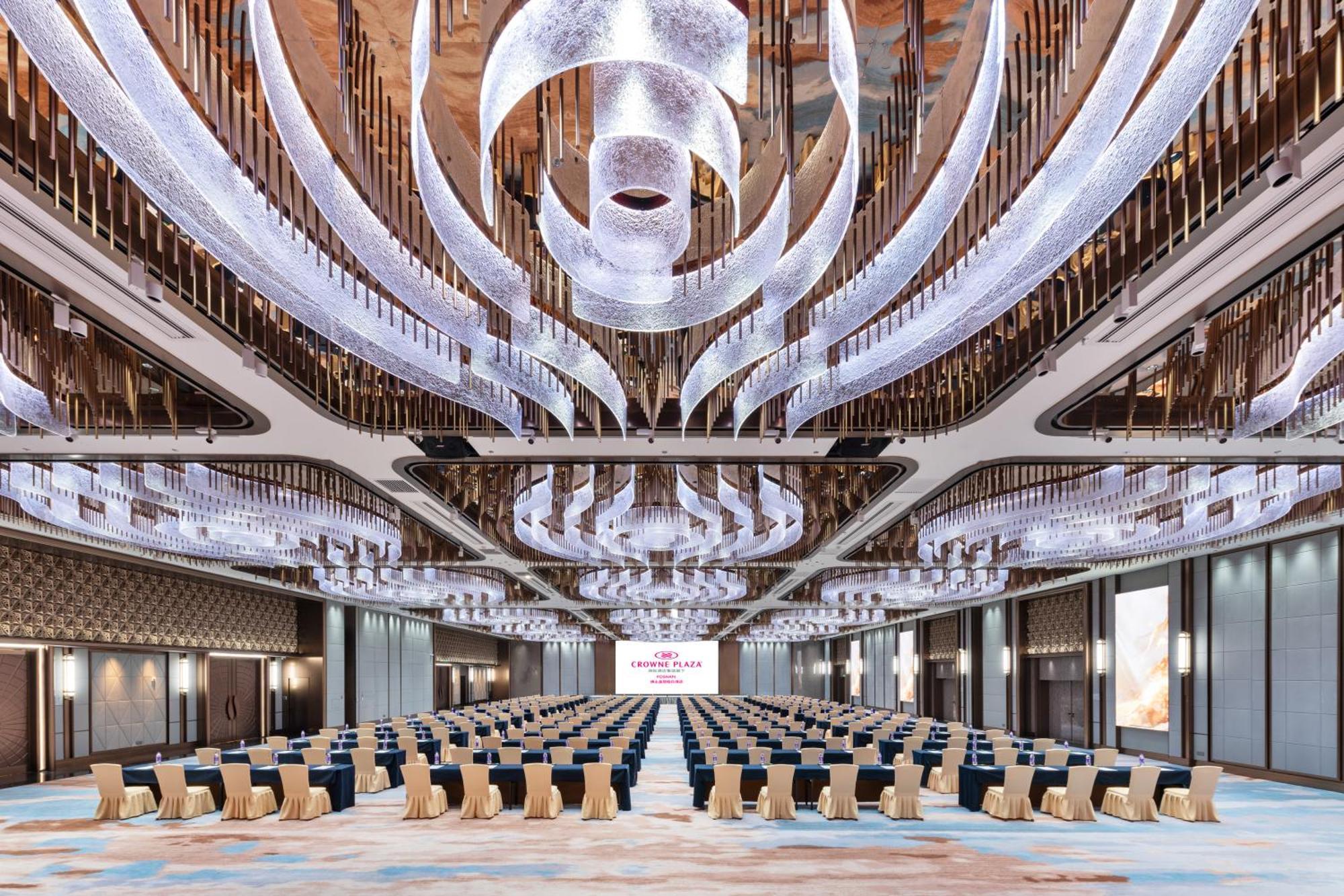 Crowne Plaza Foshan By Ihg - Canton Fair Free Shuttle Bus ภายนอก รูปภาพ